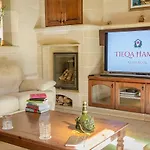 Mellieha Cosy House Of Character By Homely
