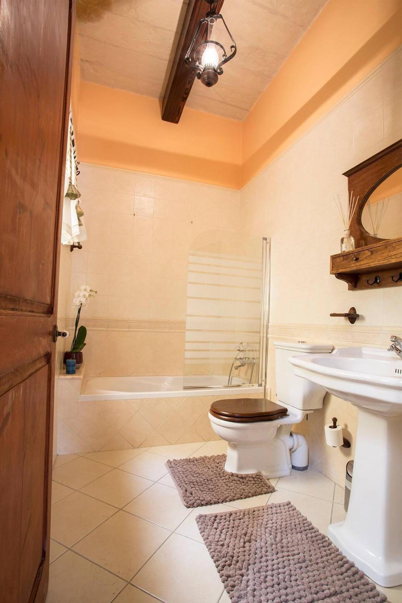 Mellieha Cosy House Of Character By Homely *